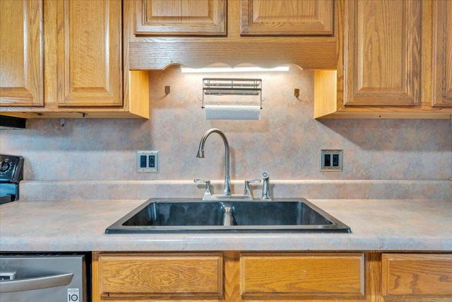 428 Missimer LN, Vinton, VA 24179