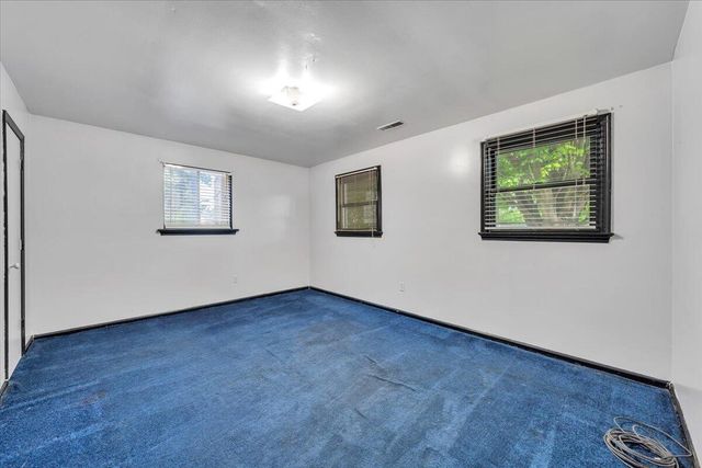 428 Missimer LN, Vinton, VA 24179