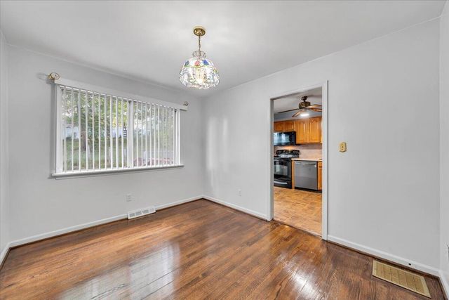 428 Missimer LN, Vinton, VA 24179