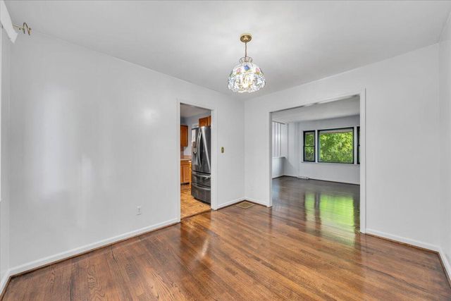 428 Missimer LN, Vinton, VA 24179