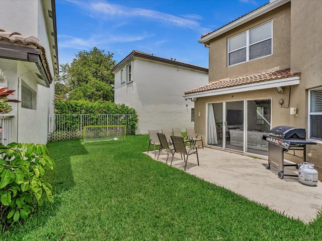 7145 CRESCENT CREEK Place, Coconut Creek, FL 33073