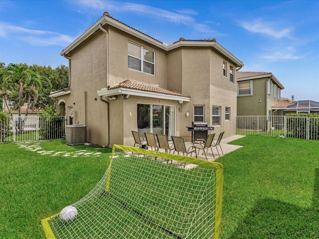 7145 CRESCENT CREEK Place, Coconut Creek, FL 33073