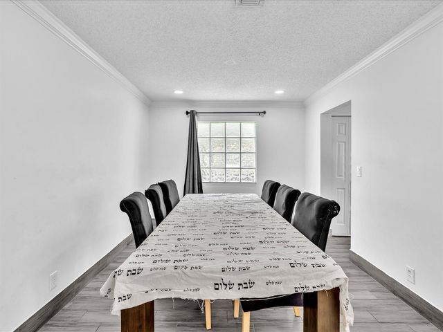 7145 CRESCENT CREEK Place, Coconut Creek, FL 33073