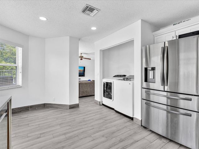 7145 CRESCENT CREEK Place, Coconut Creek, FL 33073