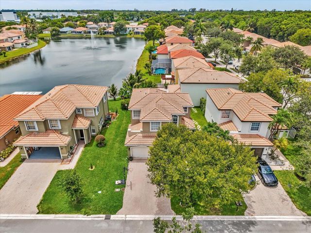 7145 CRESCENT CREEK Place, Coconut Creek, FL 33073