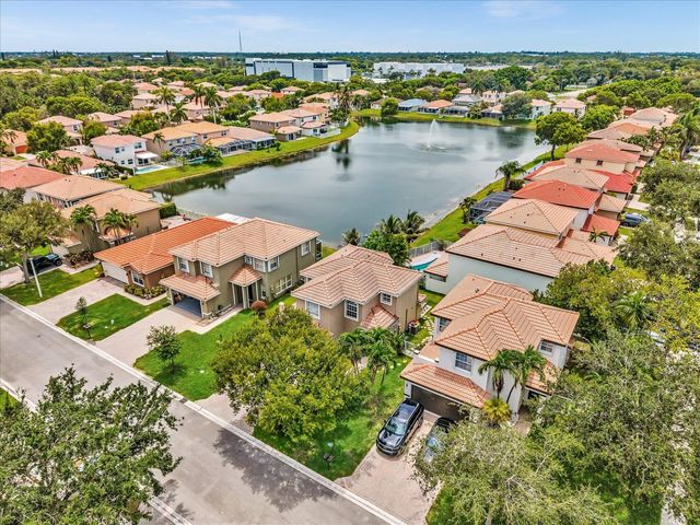 7145 CRESCENT CREEK Place, Coconut Creek, FL 33073