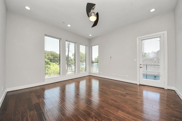 2310 Converse Street, Houston, TX 77006