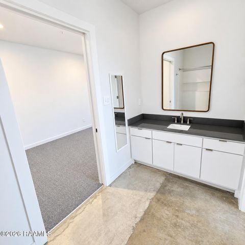 136 E Cypress A, Lafayette, LA 70501