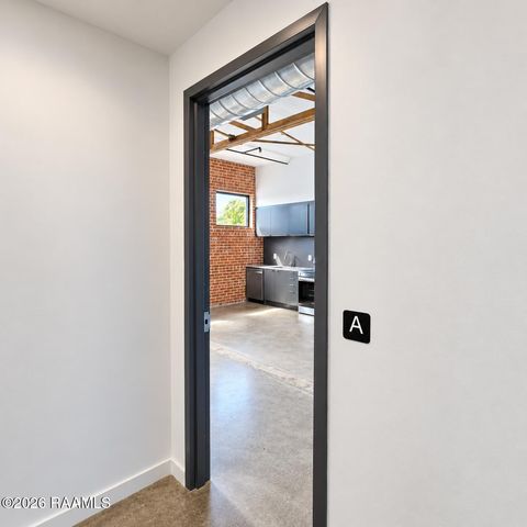 136 E Cypress A, Lafayette, LA 70501