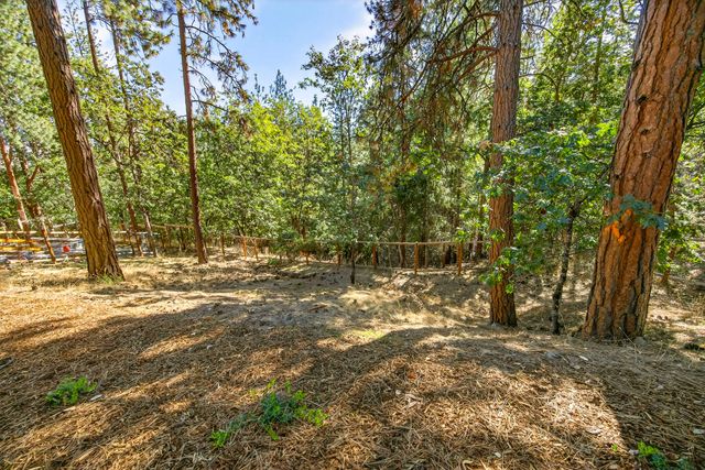 774 Lisa Lane, Ashland, OR 97520