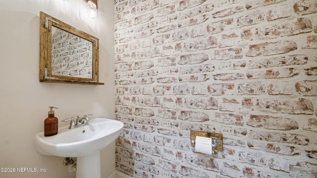 4506 CAPITAL DOME Drive, Jacksonville, FL 32246