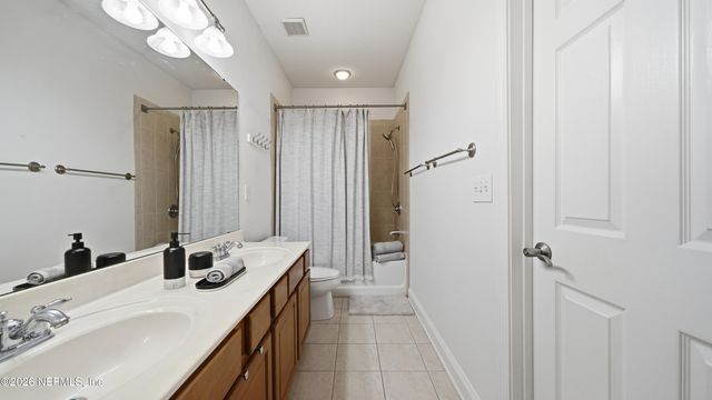 4506 CAPITAL DOME Drive, Jacksonville, FL 32246