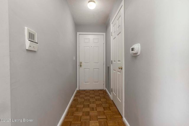 410 Ethridge Ave UNIT 207, Louisville, KY 40223