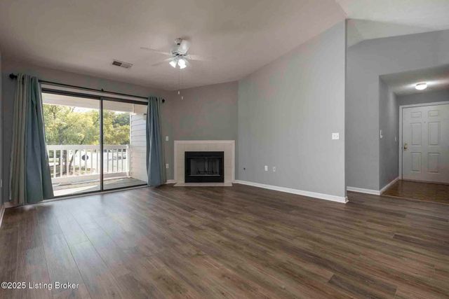 410 Ethridge Ave UNIT 207, Louisville, KY 40223