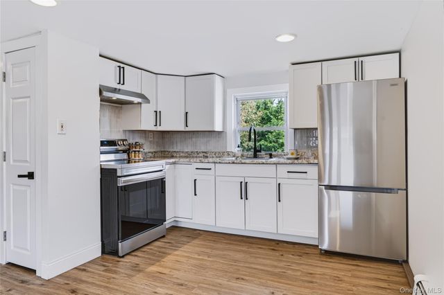 240 Kramer Drive, Lindenhurst, NY 11757