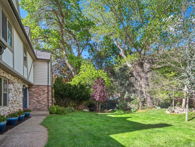 6069 S 2900 E, Uintah, UT 84403