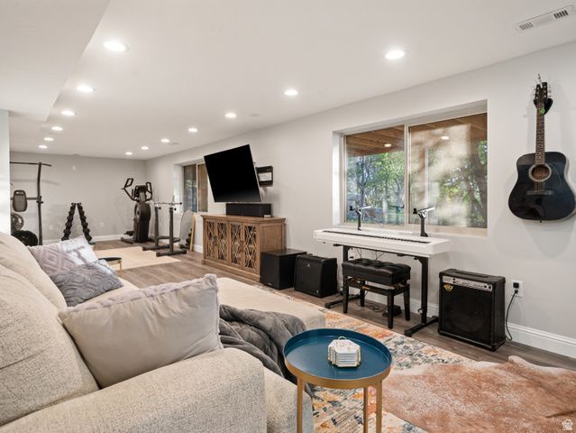 6069 S 2900 E, Uintah, UT 84403