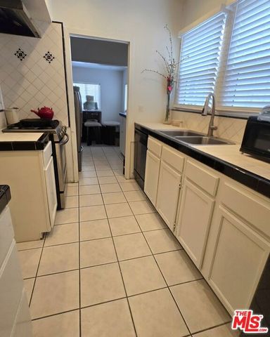 4626 Brynhurst Avenue, Los Angeles, CA 90043