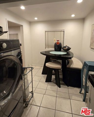 4626 Brynhurst Avenue, Los Angeles, CA 90043