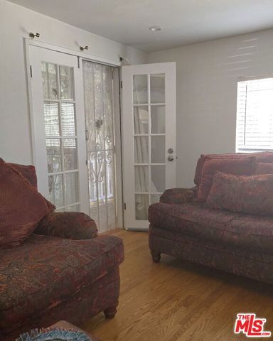 4626 Brynhurst Avenue, Los Angeles, CA 90043