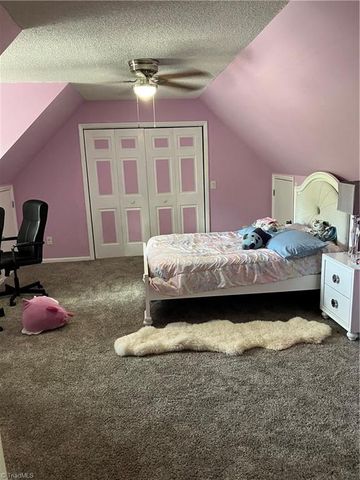 1694 Woodbury Lane, Mount Airy, NC 27030