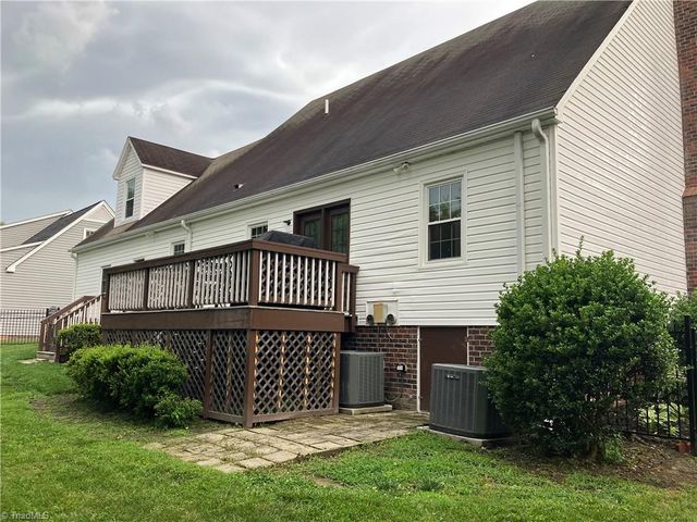 1694 Woodbury Lane, Mount Airy, NC 27030