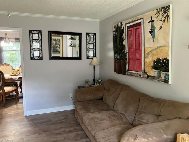 1694 Woodbury Lane, Mount Airy, NC 27030