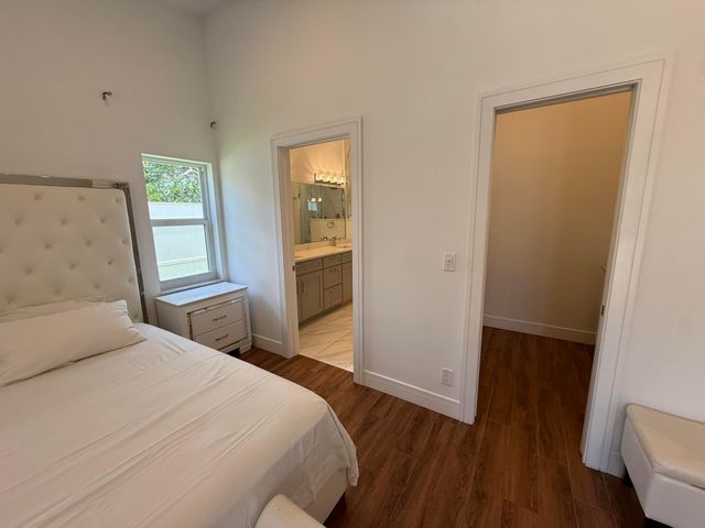 20725 Waters Edge Court, Boca Raton, FL 33498