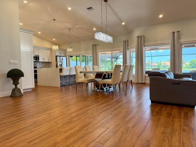 20725 Waters Edge Court, Boca Raton, FL 33498