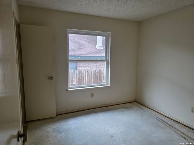 8718 Silver Quail, San Antonio, TX 78250