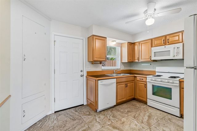 6219 2ND AVENUE S, St Petersburg, FL 33707