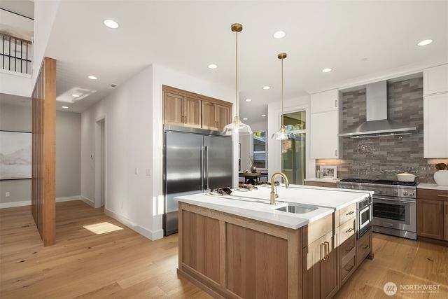 12929 NE 112th Street, Kirkland, WA 98033