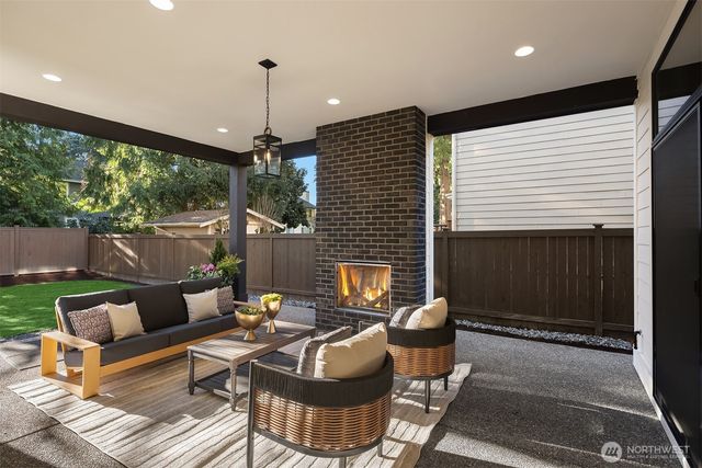 12929 NE 112th Street, Kirkland, WA 98033