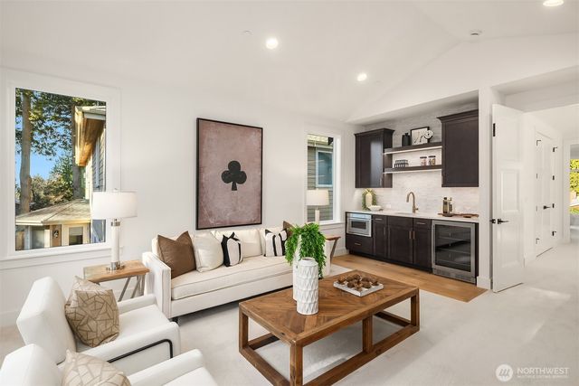 12929 NE 112th Street, Kirkland, WA 98033