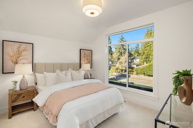 12929 NE 112th Street, Kirkland, WA 98033