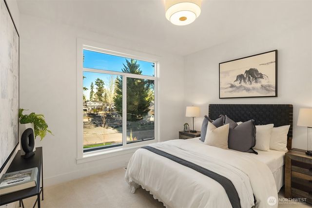 12929 NE 112th Street, Kirkland, WA 98033