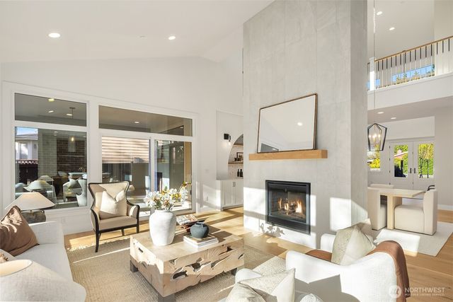 12929 NE 112th Street, Kirkland, WA 98033