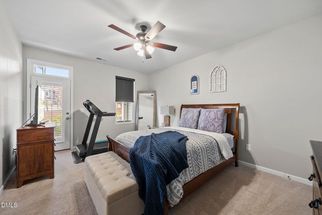 1322 Barn Cat Way, Apex, NC 27502