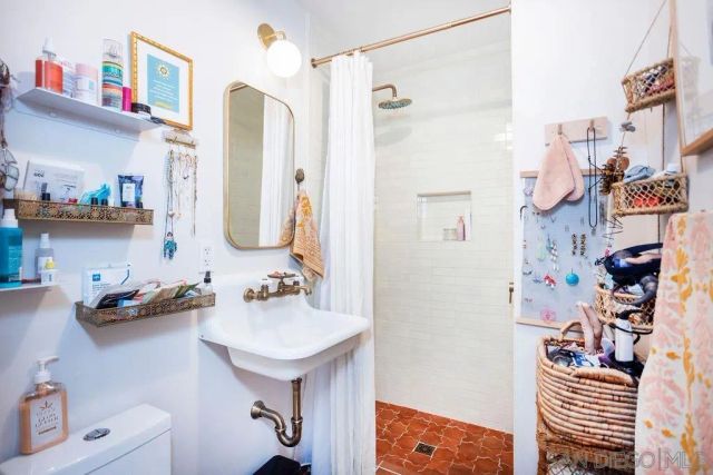 255 Hillside Place, El Cajon, CA 92021