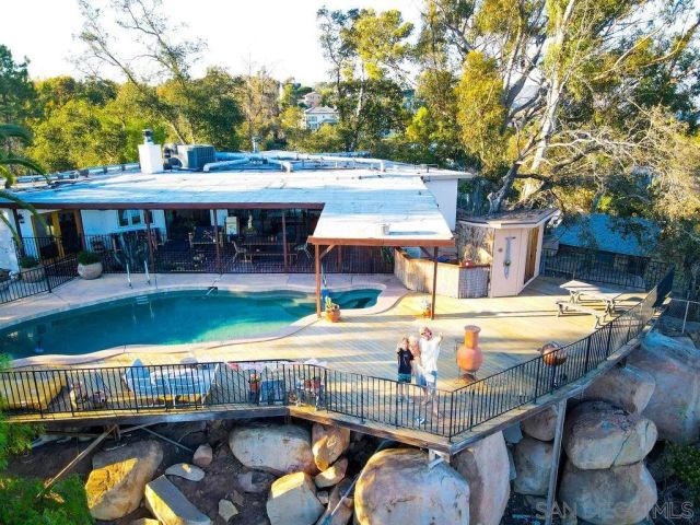 255 Hillside Place, El Cajon, CA 92021