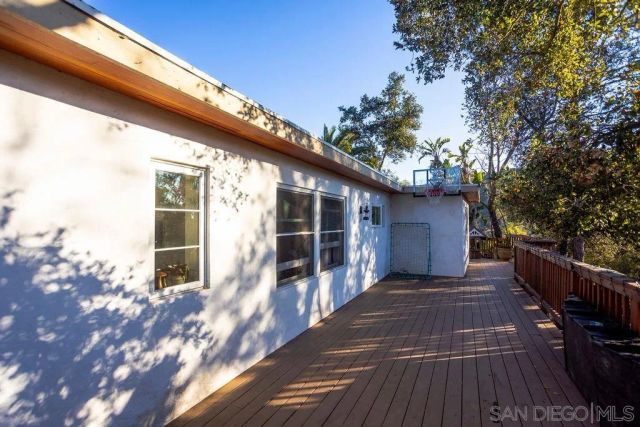 255 Hillside Place, El Cajon, CA 92021