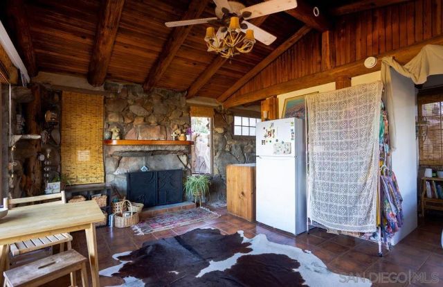 255 Hillside Place, El Cajon, CA 92021