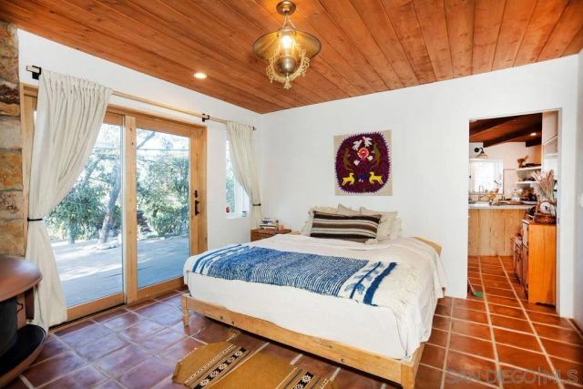 255 Hillside Place, El Cajon, CA 92021