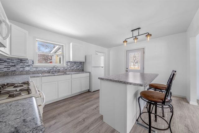 739 Chandler Street, Muskegon, MI 49442