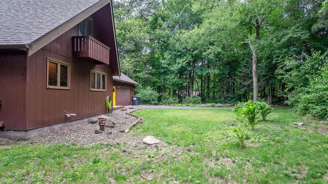 E4495 Woodland Drive, Eau Claire, WI 54701