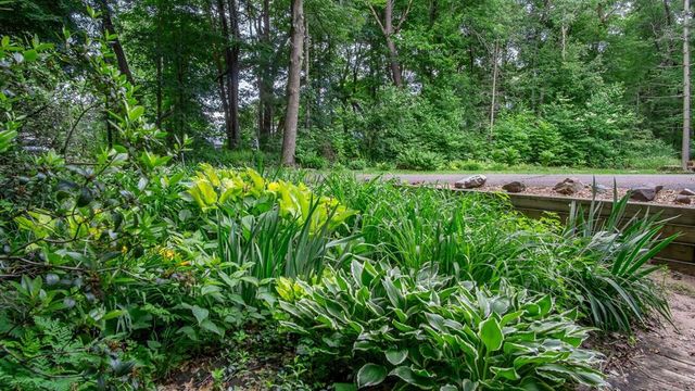 E4495 Woodland Drive, Eau Claire, WI 54701