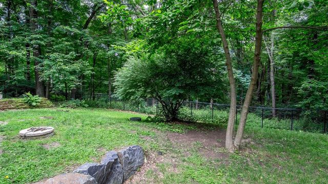 E4495 Woodland Drive, Eau Claire, WI 54701