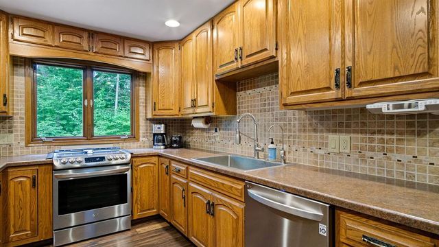 E4495 Woodland Drive, Eau Claire, WI 54701