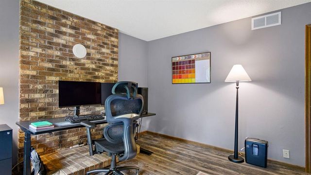 E4495 Woodland Drive, Eau Claire, WI 54701