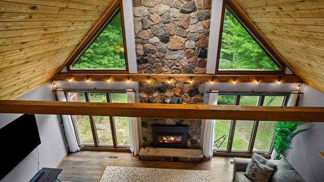 E4495 Woodland Drive, Eau Claire, WI 54701